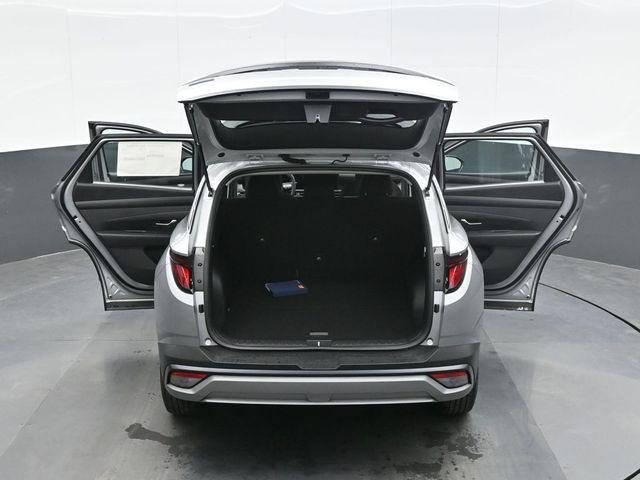 New 2026 Silver Hyundai SE AWD image 27