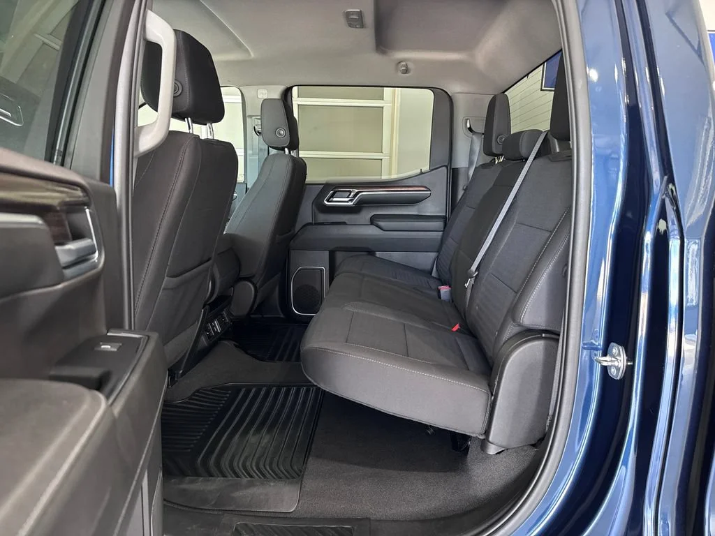 2023 Chevrolet Silverado 1500 LT - Photo 13