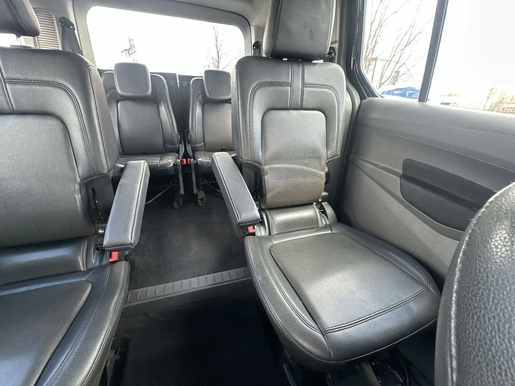 Used 2022 Black Ford XL image 14