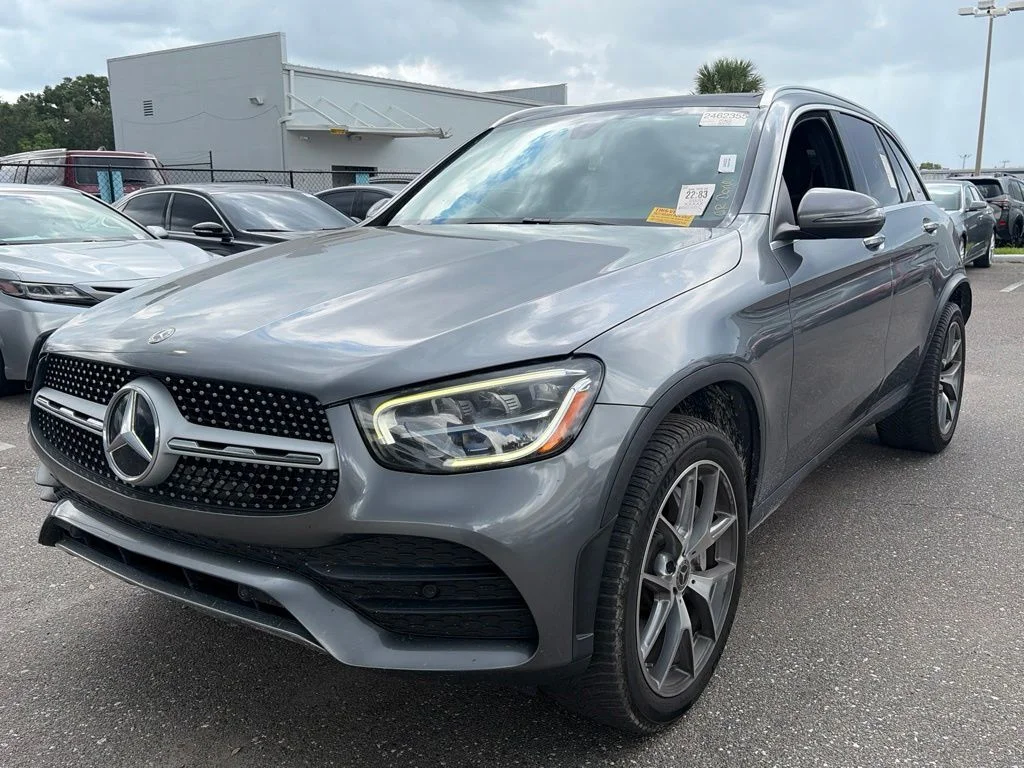Used 2020  Mercedes-Benz GLC 300 image 19