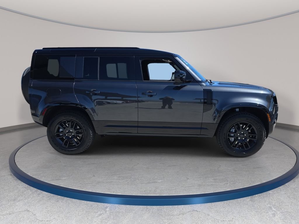 New 2026 Carpathian Grey LAND ROVER X-Dynamic SE image 4