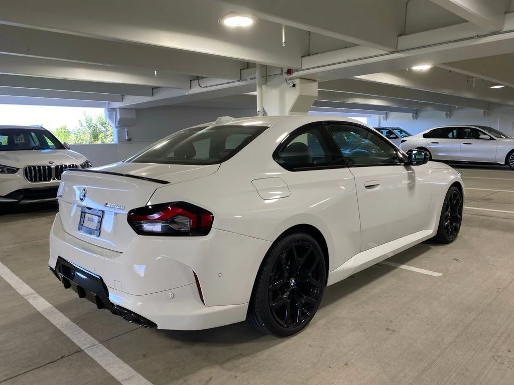 Used 2025 Alpine White BMW M240i xDrive image 4