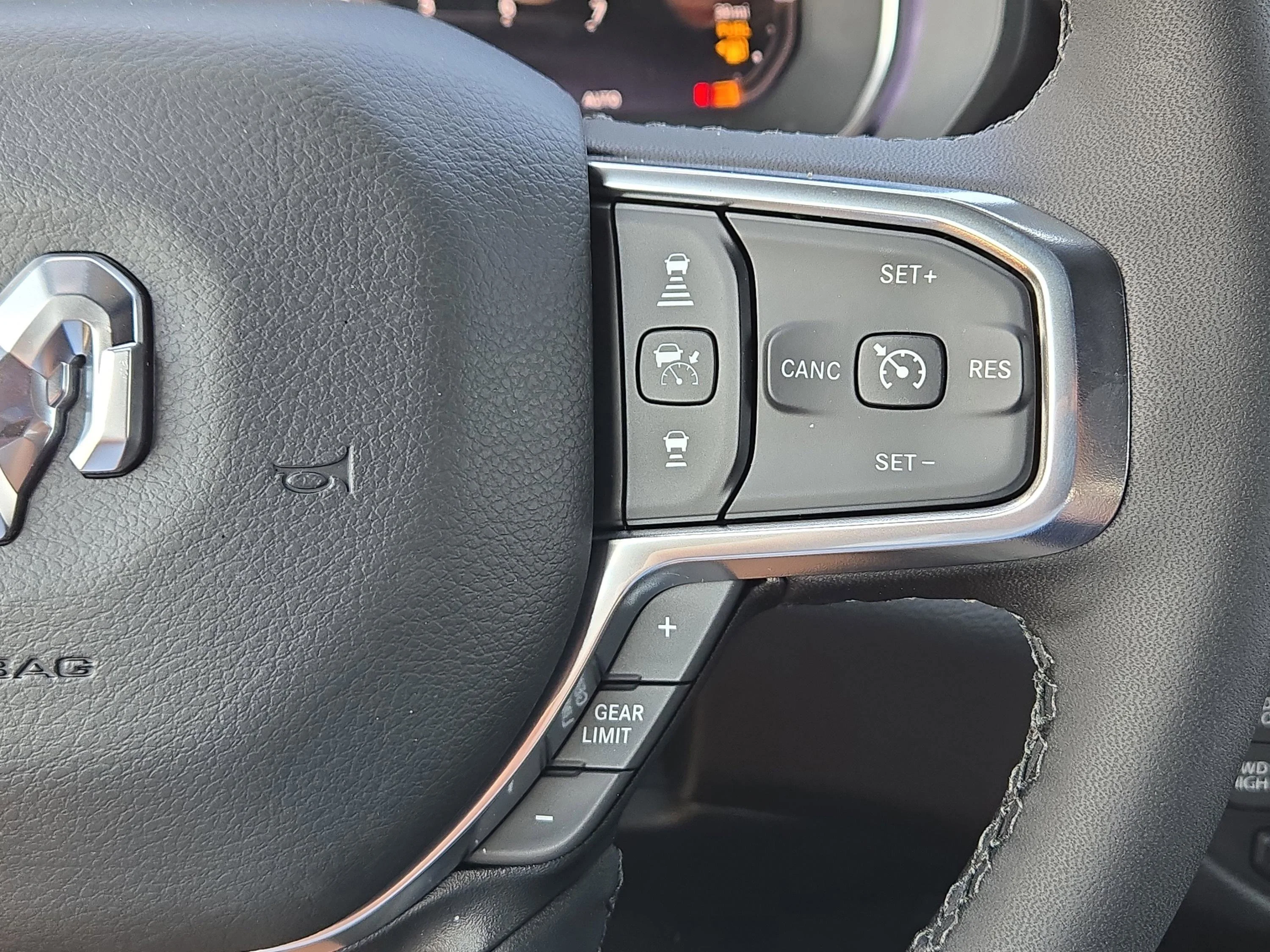 2026 RAM 1500 Laramie - Photo 23