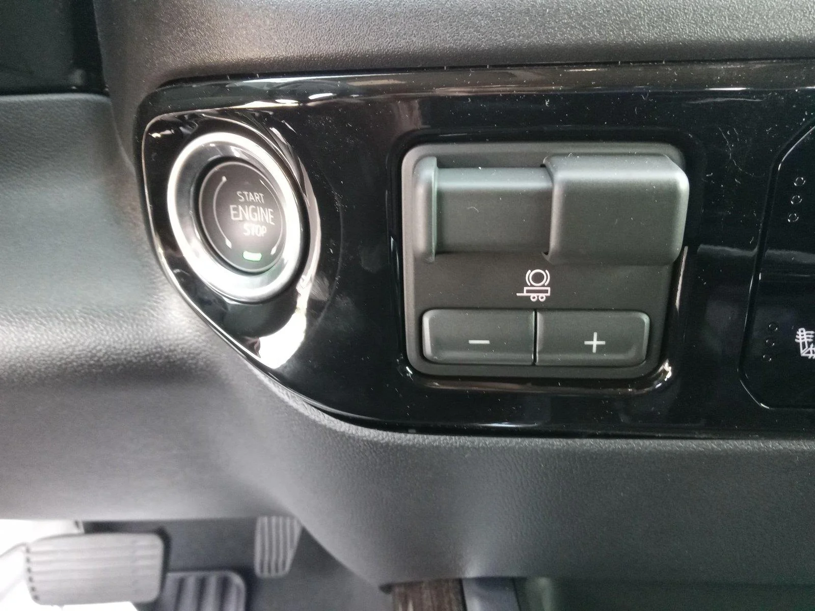 New 2026 Sterling Gray Metallic Chevrolet RST image 22