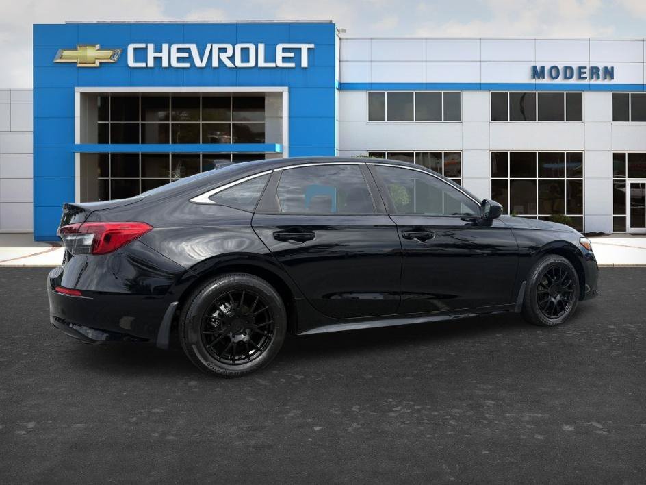 Used 2023 Crystal Black Pearl Honda LX image 5