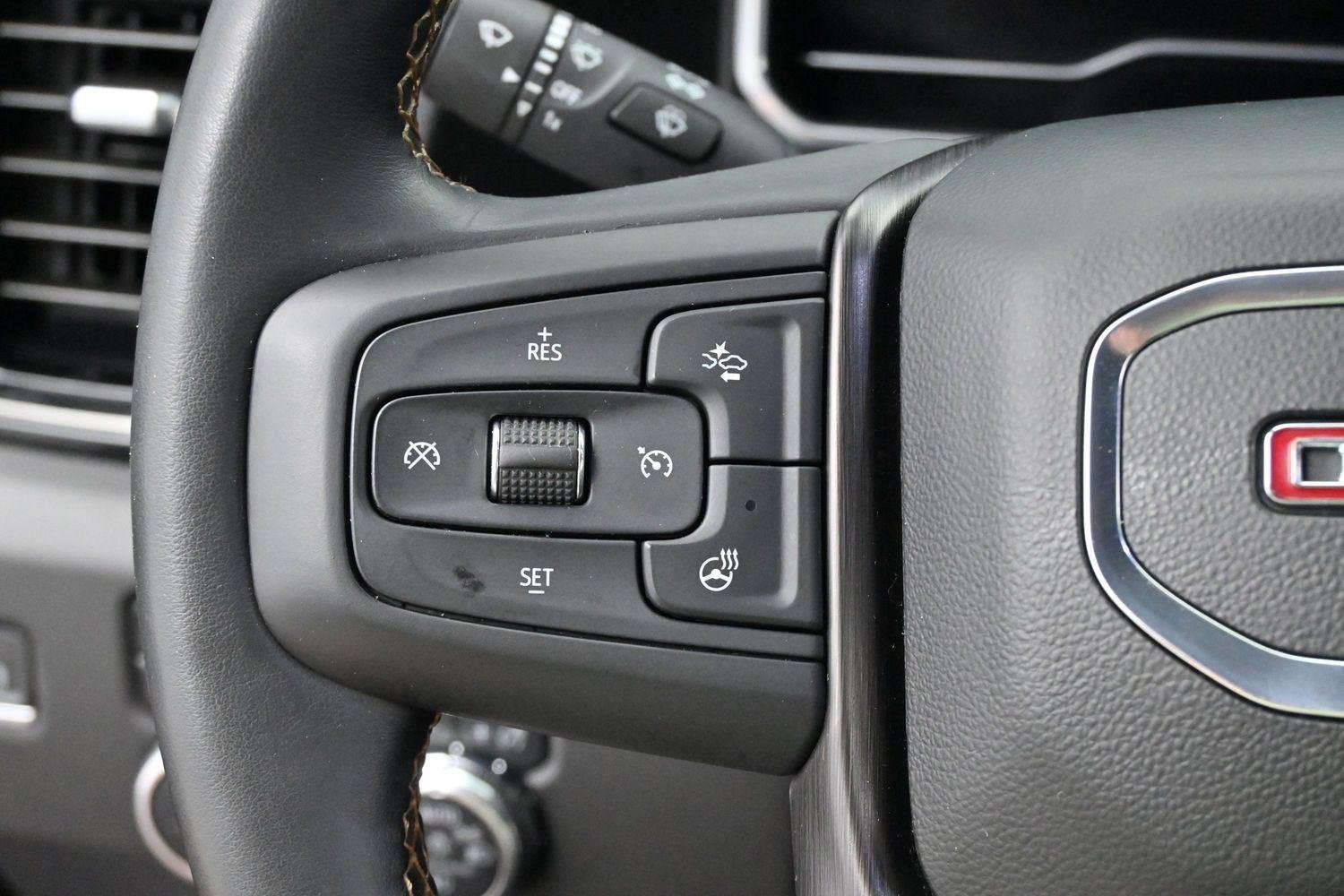 Used 2024 Onyx Black GMC AT4 image 18