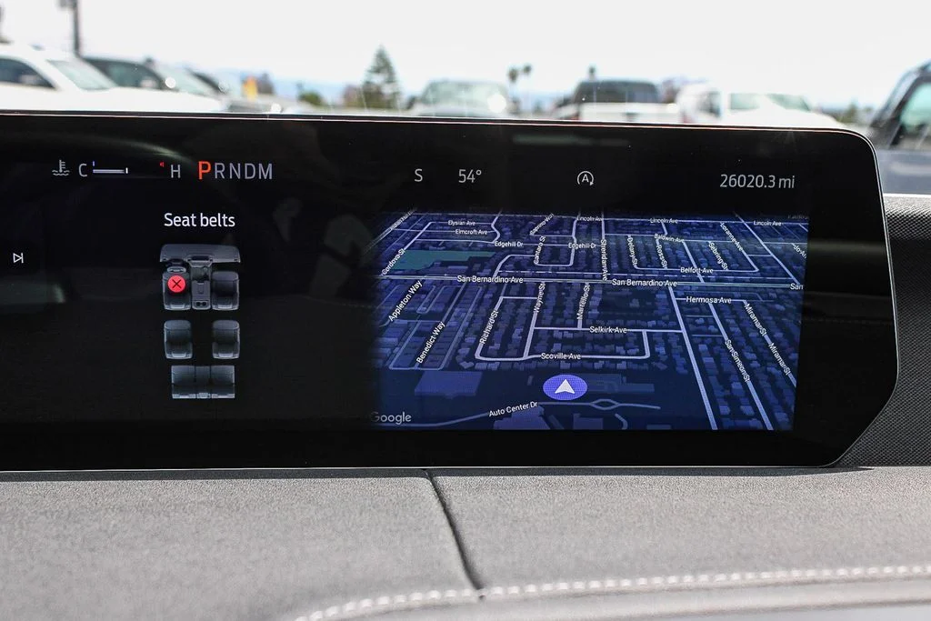 Used 2025 Black Ford Platinum image 25