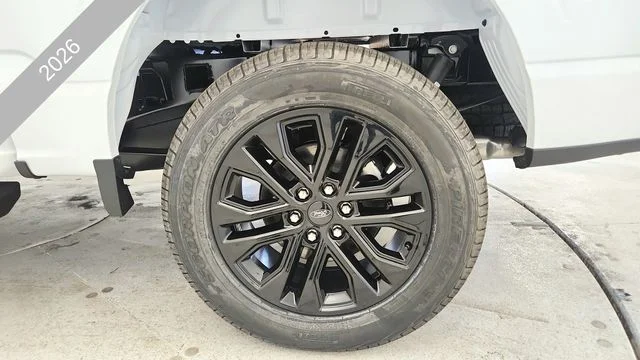 New 2026 Oxford White Ford XLT image 9