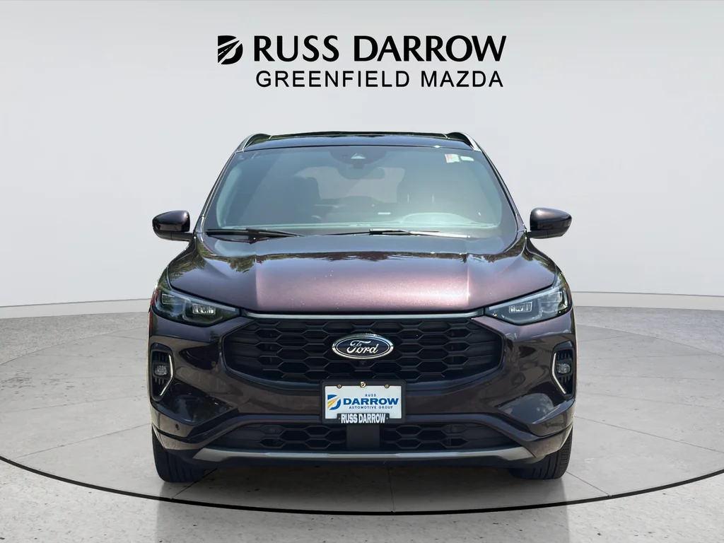 Used 2023 Red Ford ST-Line Elite image 8