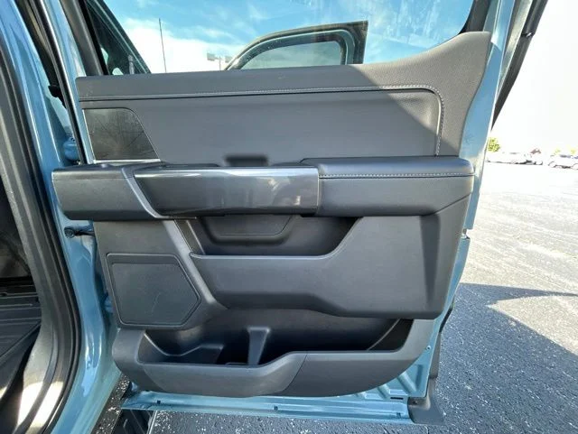 Used 2023 Blue Ford XLT image 24