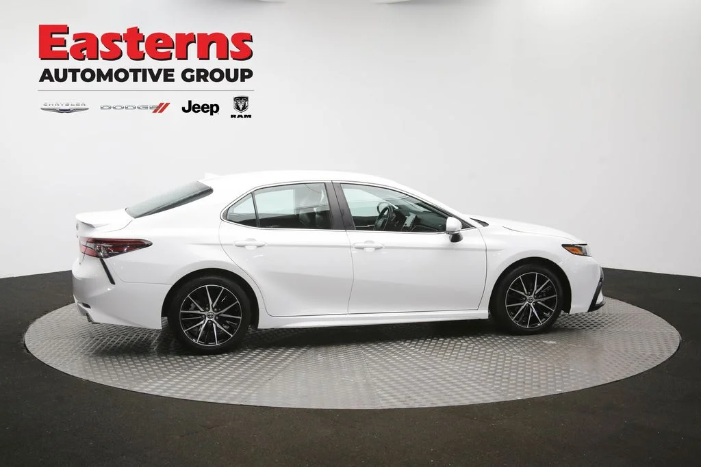 Used 2024 White Toyota SE image 43