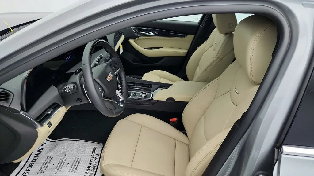 Used 2025 Argent Silver Metallic Cadillac 4dr Sedan Premium Luxury w/ Technology and Sun & Sound Packages image 23