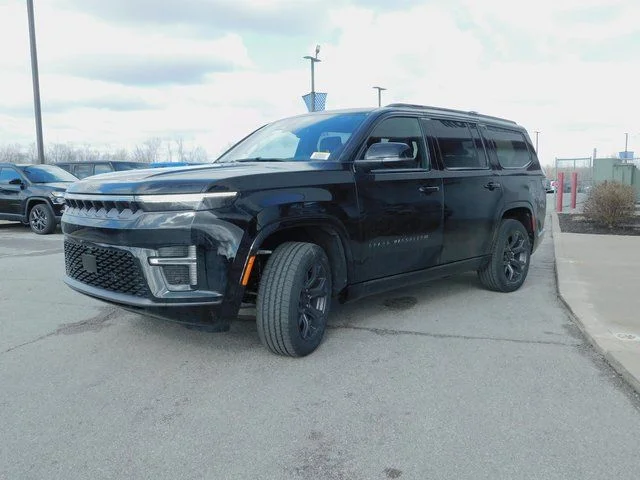 New 2026 High Gloss Black Exterior Paint Jeep Limited Altitude image 4