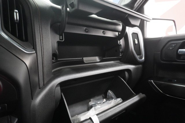 Used 2021 BLACK GMC AT4 image 37