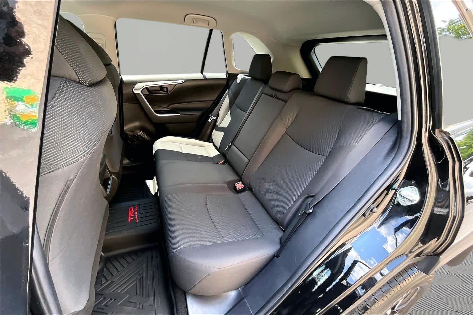 Used 2021 Midnight Black Metallic Toyota LE image 21
