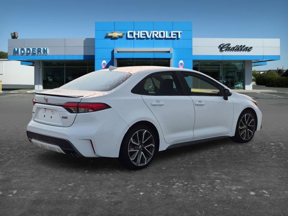 Used 2021 BLIZZARD PEARL Toyota XSE image 5