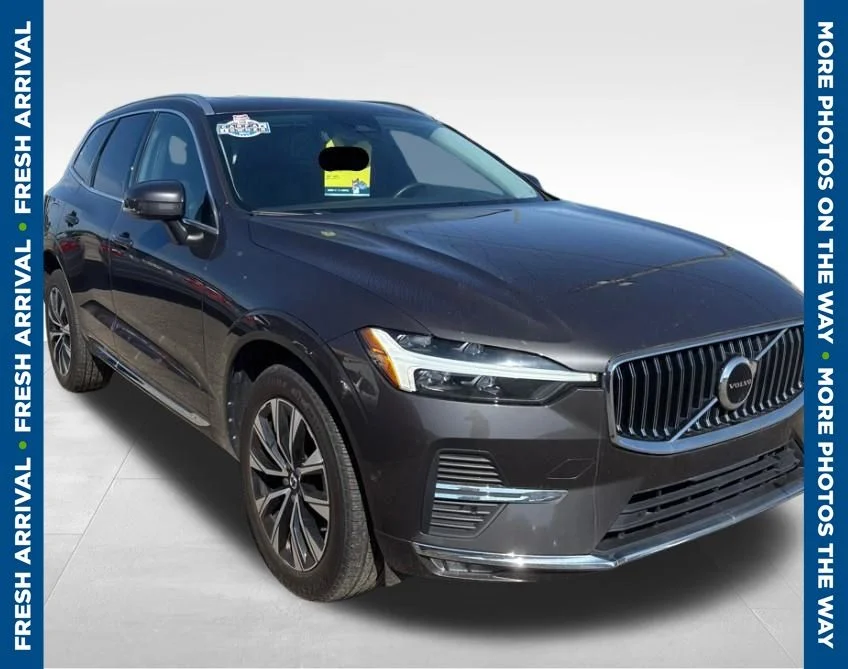 2023 Volvo XC60 B5 Plus Bright Theme FWD's photo
