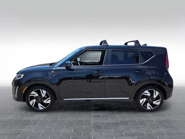 Used 2025 Black Kia GT-Line image 4
