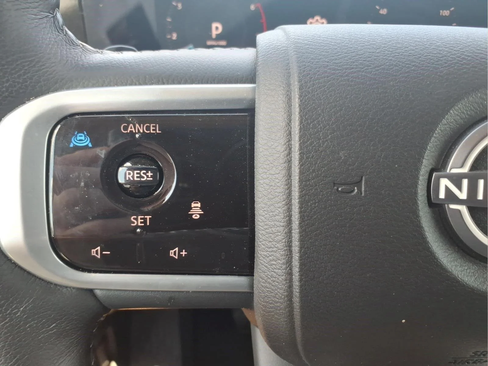 Used 2025 Super Black Nissan SV image 21