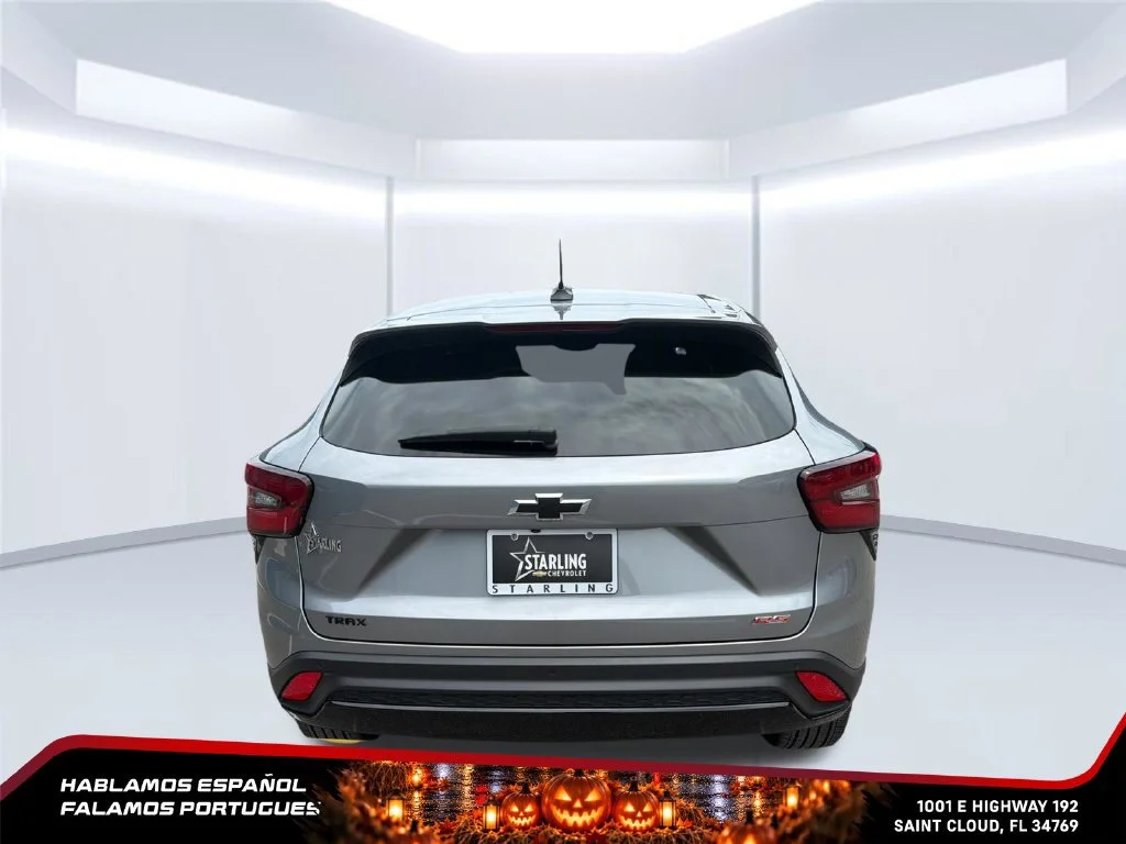 Used 2024 Sterling Gray Metallic Chevrolet 1RS image 5
