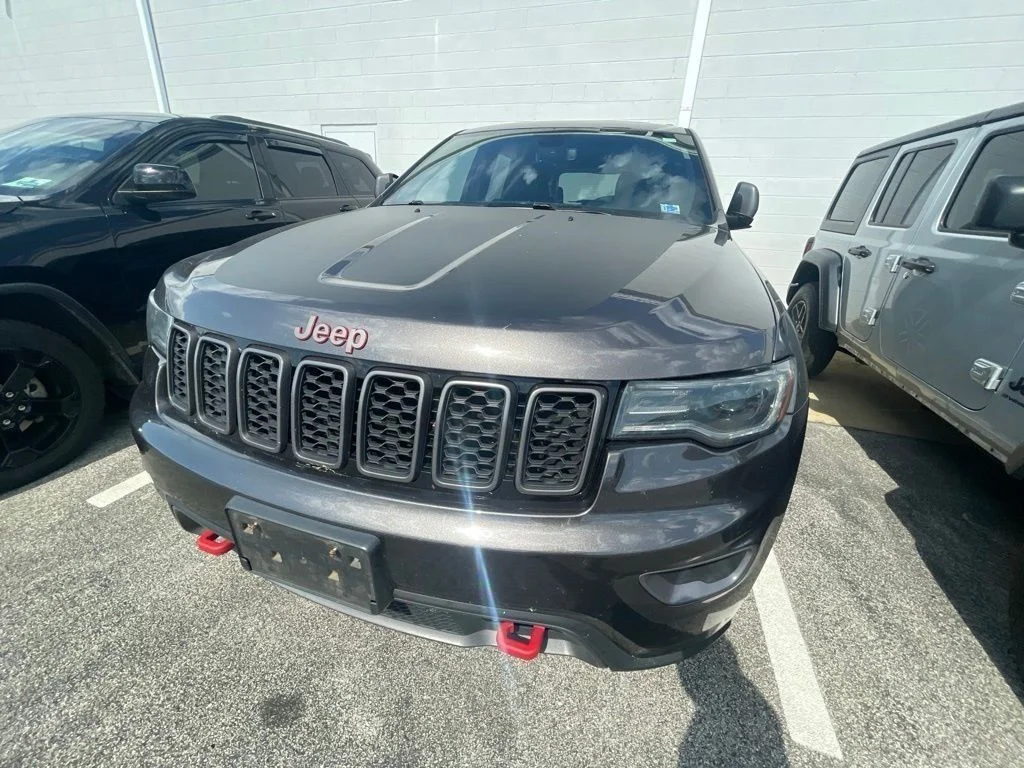 Used 2021 Gray Jeep Trailhawk image 18