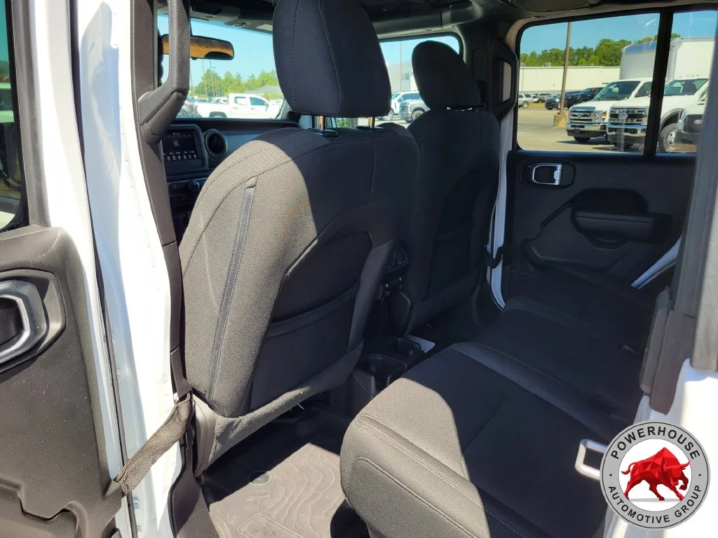 Used 2022 White Jeep Sport image 15