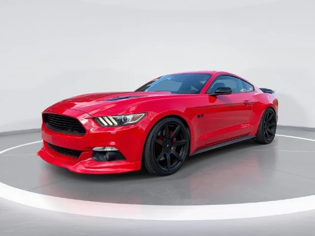 Used 2017 Red Ford GT Premium image 1