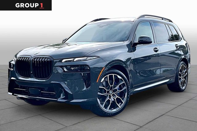 2027 BMW X7