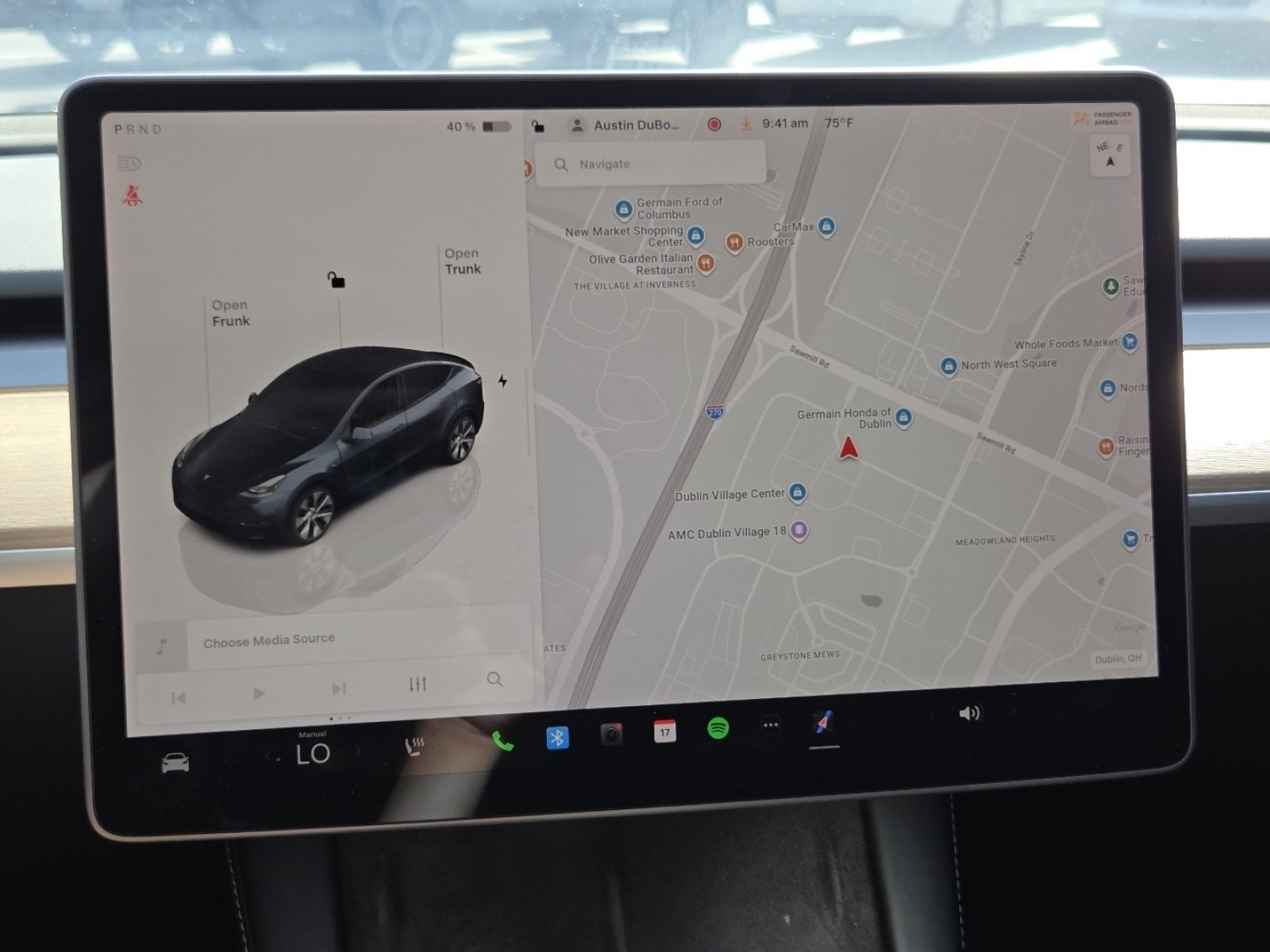 Used 2024 Stealth Gray Tesla Long Range image 4