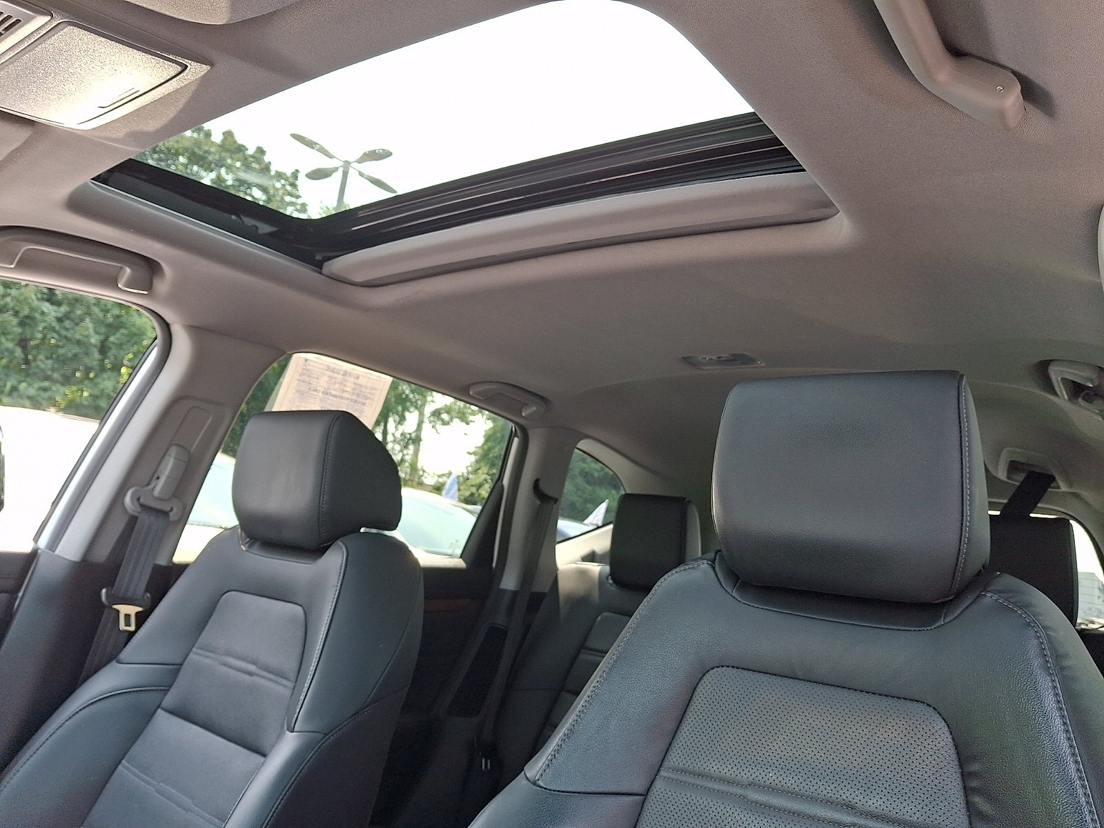 2022 Honda CR-V Touring - Photo 13