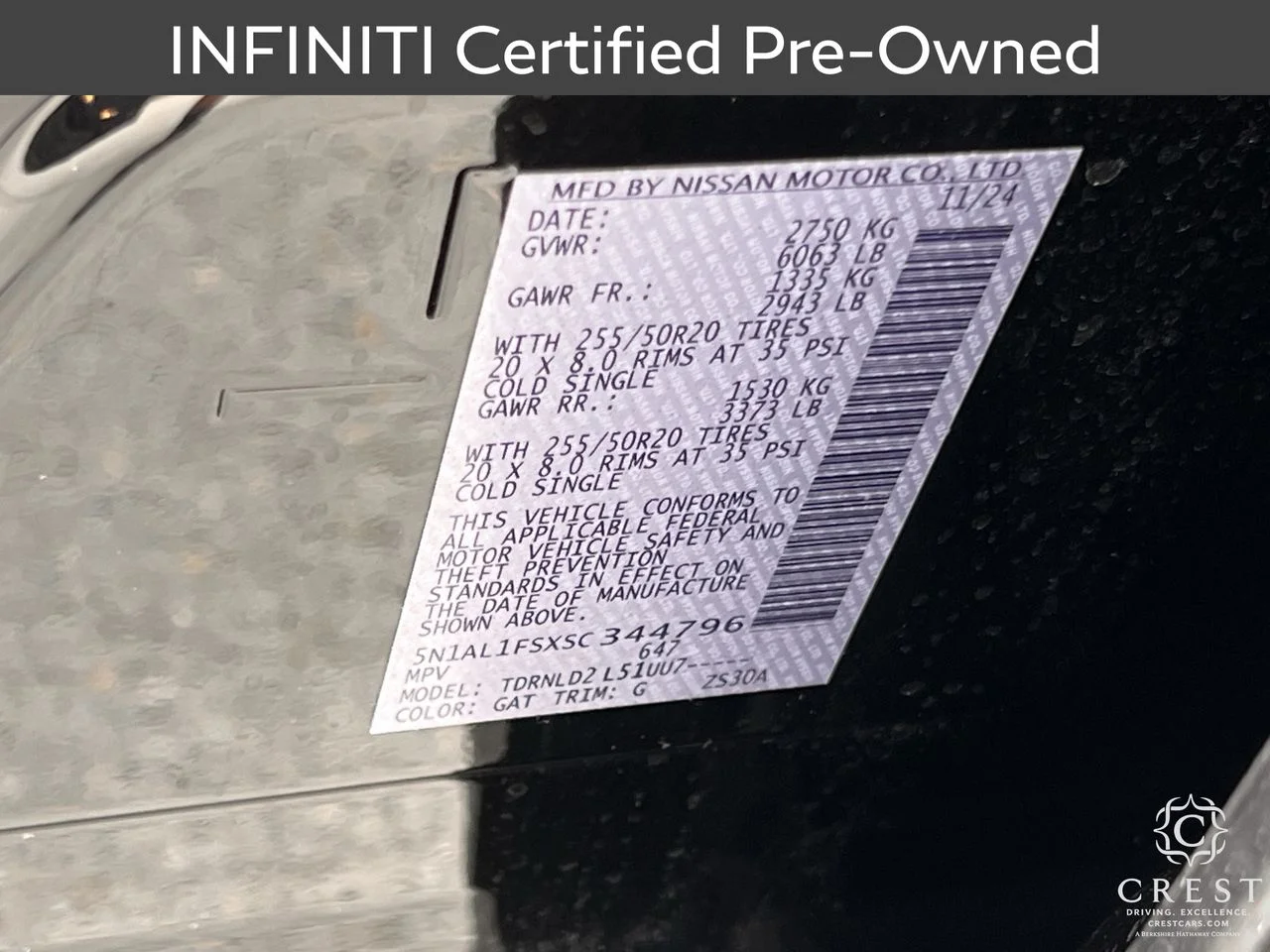 Certified Used 2025 Mineral Black INFINITI LUXE image 33