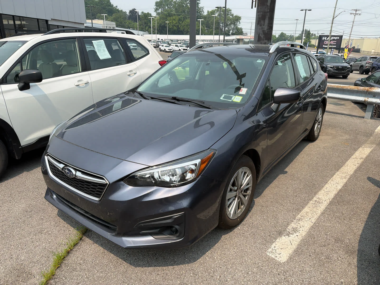 Used 2017 Carbide Gray Metallic Subaru Premium image 4