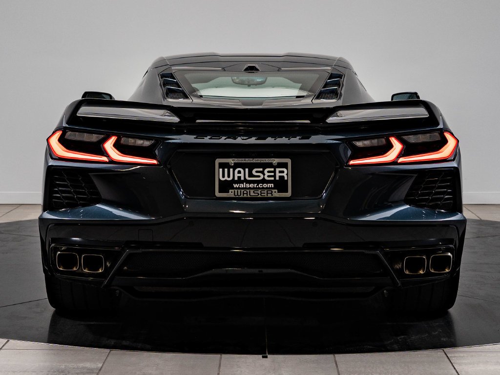 Used 2020 Shadow Gray Metallic Chevrolet Stingray image 7