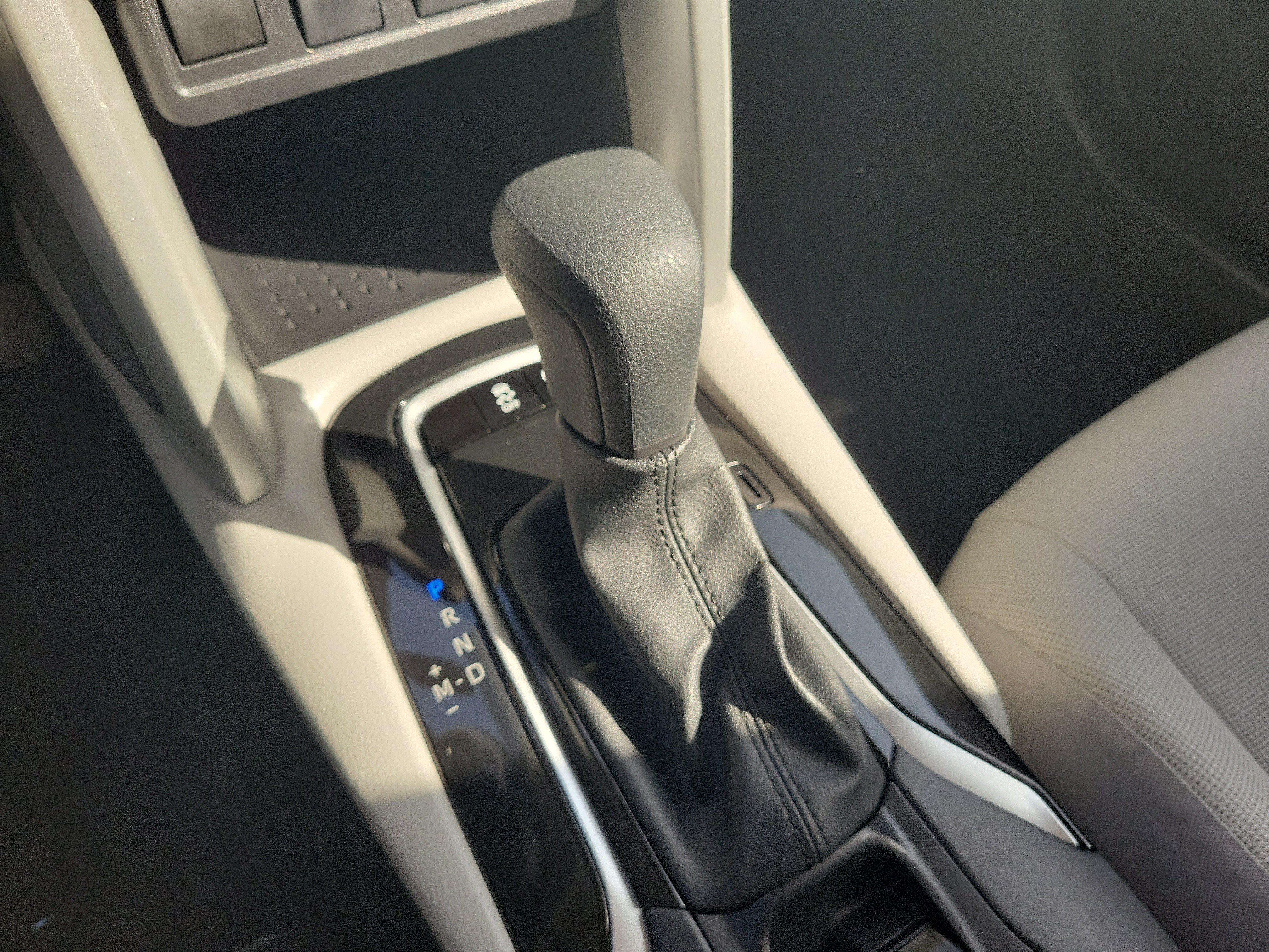 Used 2025 Celestite Toyota L image 27