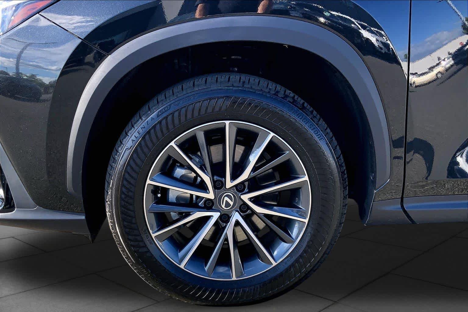 Certified Used 2025 Caviar Lexus Premium image 11
