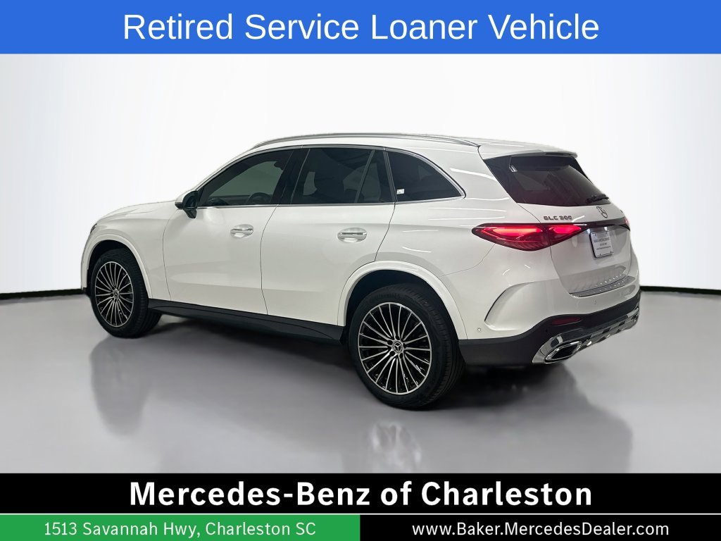 Certified Used 2026 Polar White Mercedes-Benz GLC 300 image 3