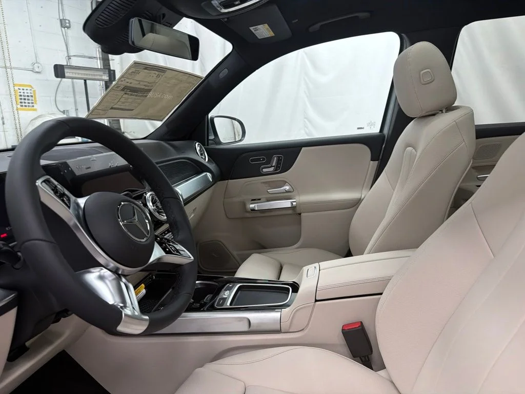 New 2026 Silver Mercedes-Benz GLB 250 image 14