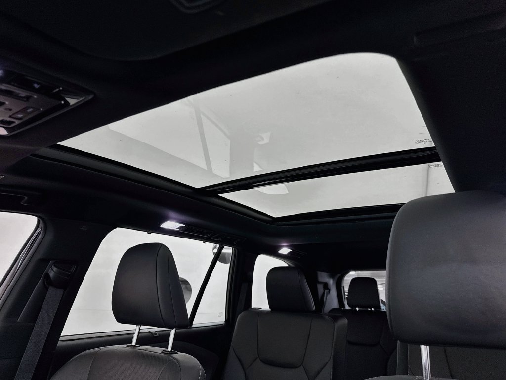 Used 2024 Black Lexus 350 Premium image 22