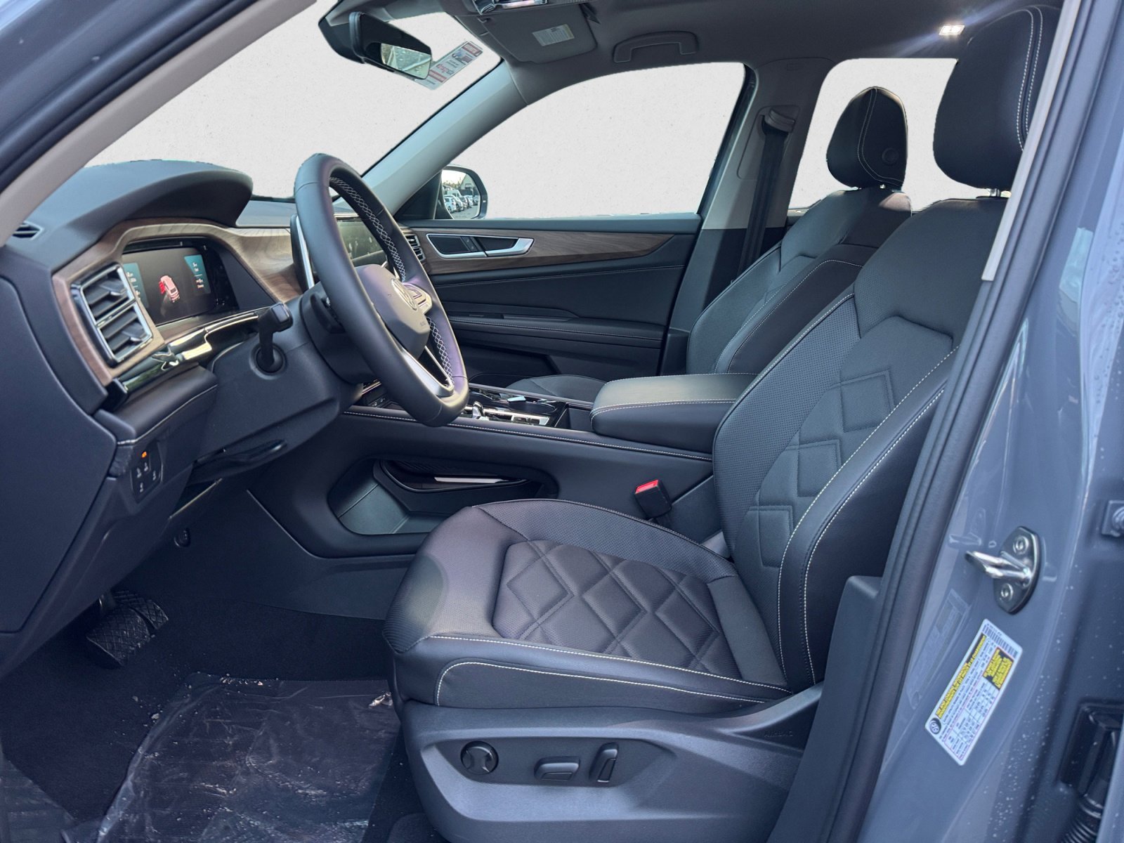 New 2026 Gray Volkswagen 2.0T SE w/Technology image 9