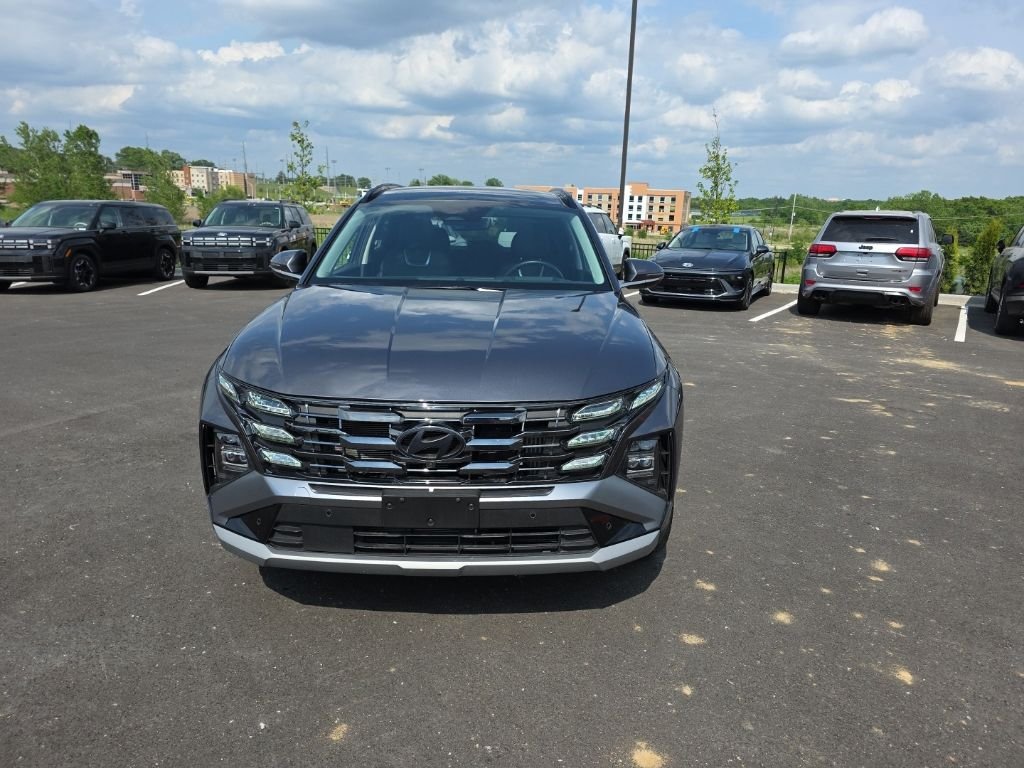 Used 2025 Hyundai Tucson Limited with VIN KM8JEDD1XSU337430 for sale in Kansas City