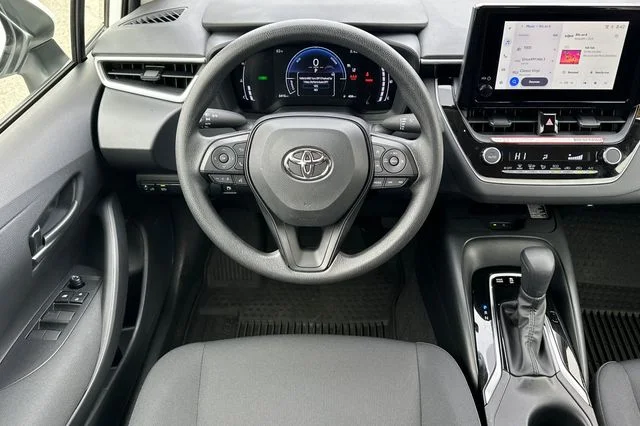 Used 2026 White Toyota LE image 17