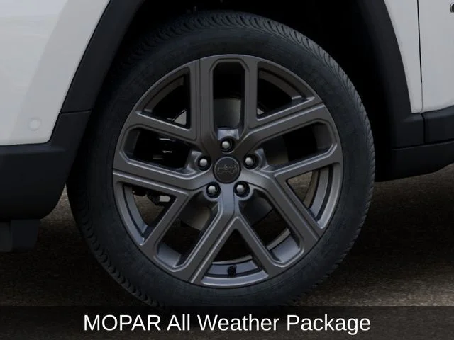 New 2026 Bright White Clear-Coat Exterior Paint Jeep Limited image 9