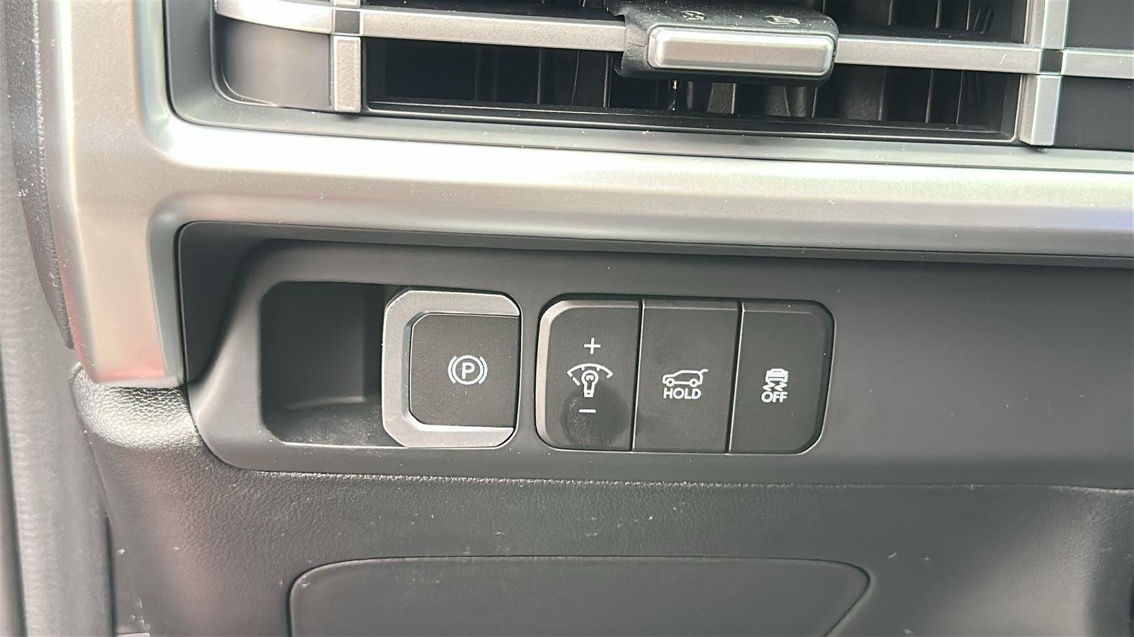 2026 Hyundai Santa Fe SEL - Photo 13