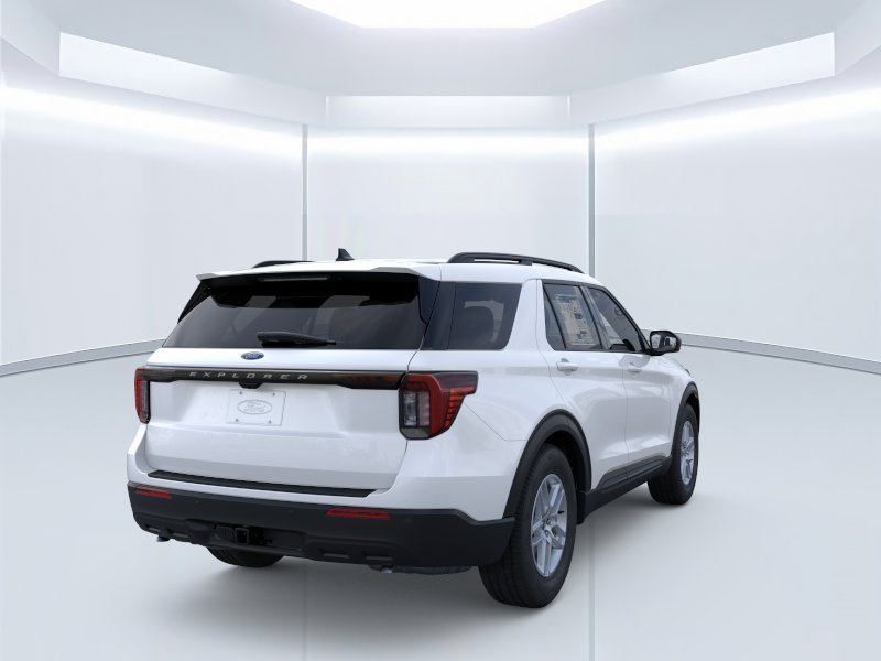 New 2026 Star White Metallic Tri-Coat Ford Active 100A image 8