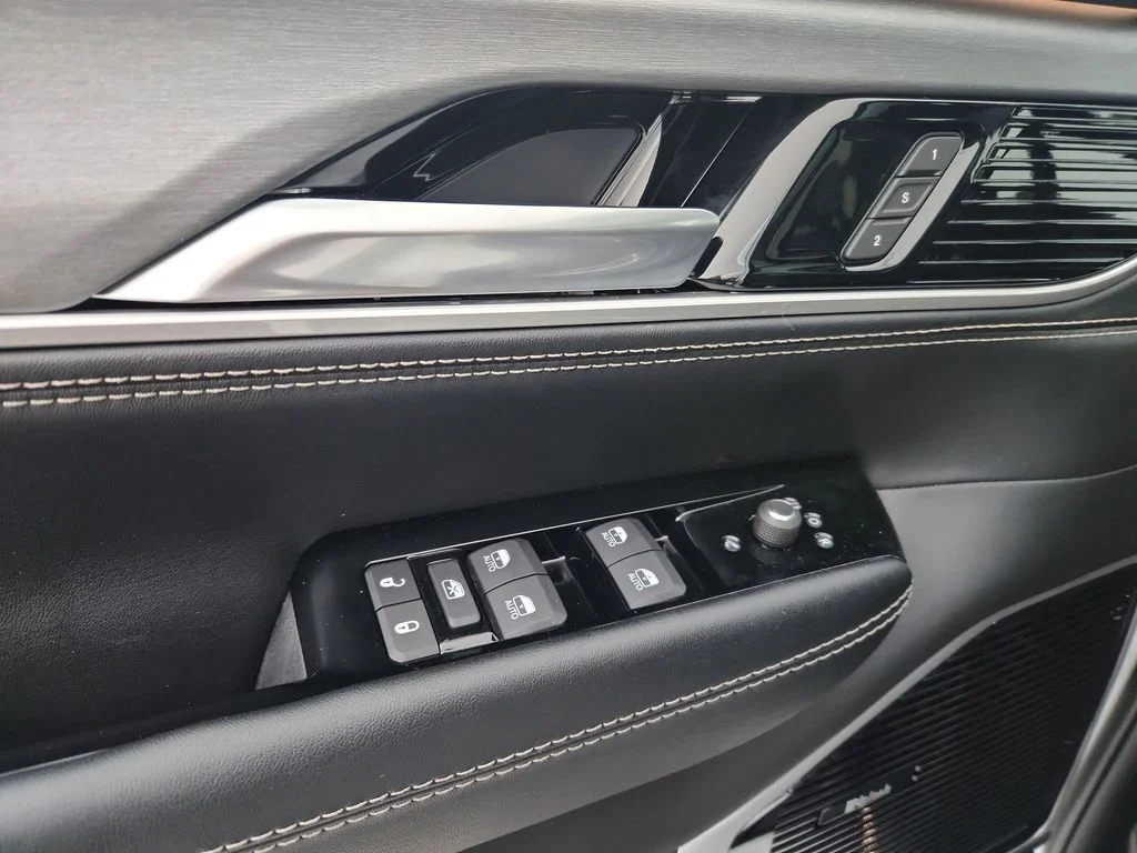 2026 Jeep Grand Wagoneer L Limited Reserve - Photo 20