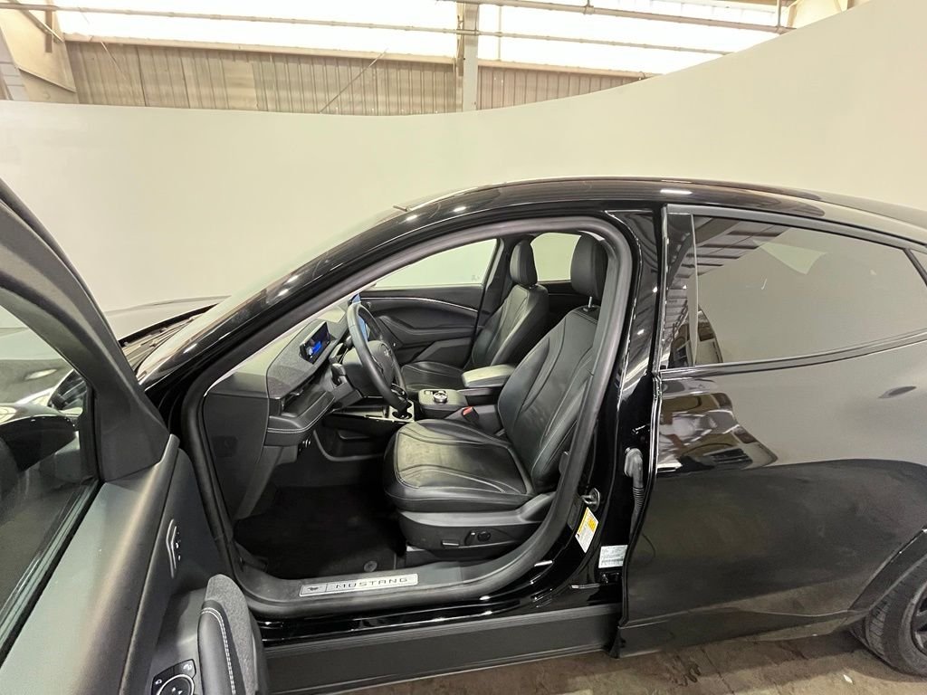 Certified Used 2023 Black Ford Premium image 17