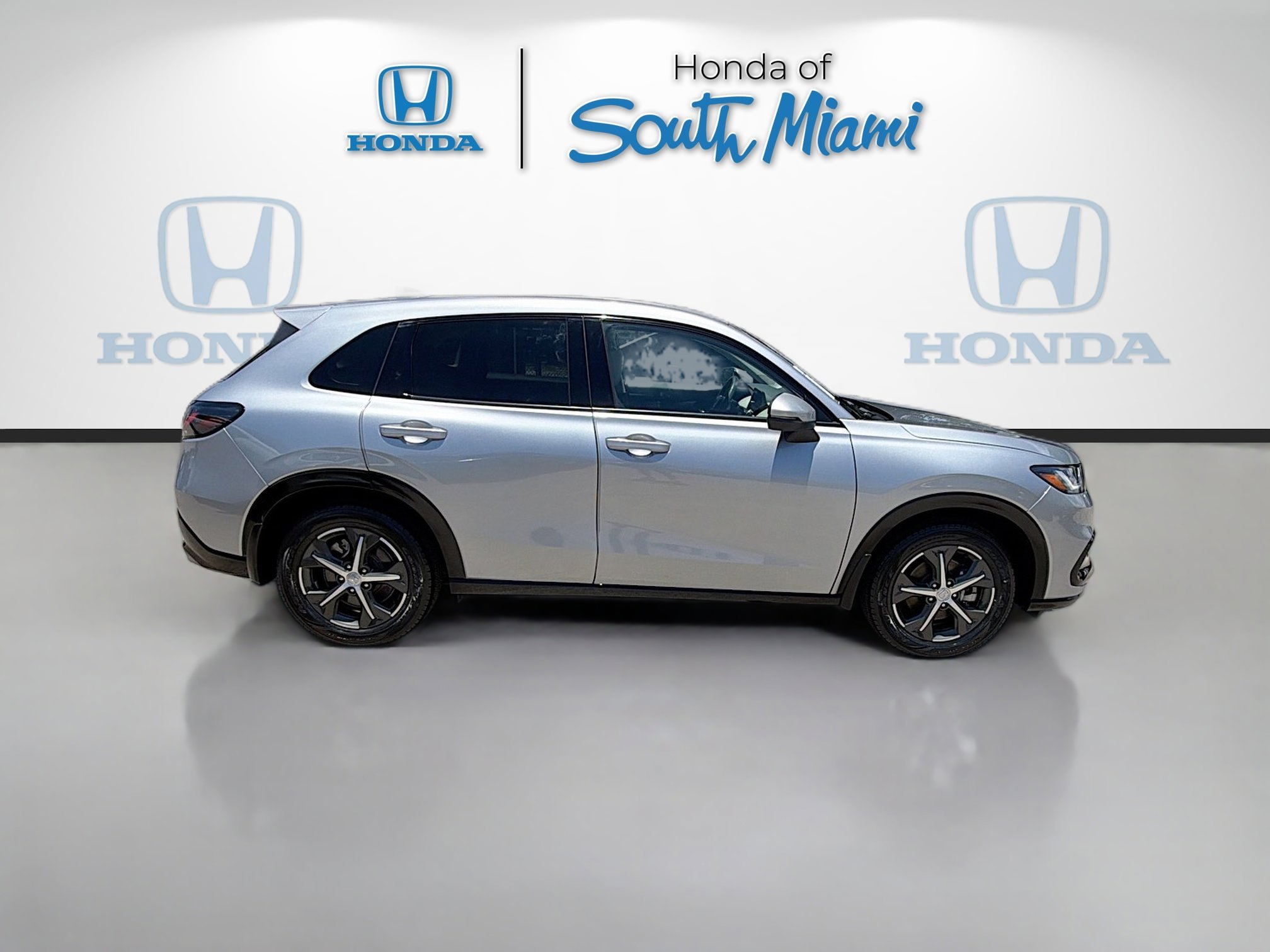 Used 2024 Lunar Silver Metallic Honda EX-L image 8
