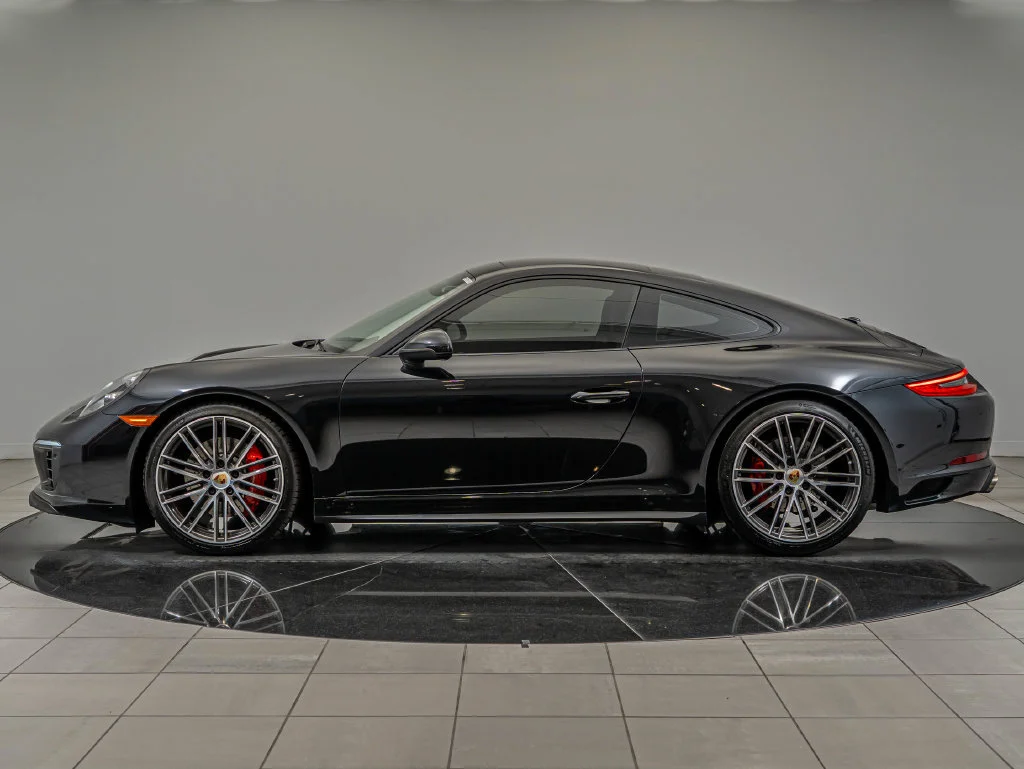 Used 2019 Jet Black Porsche Carrera 4S image 2