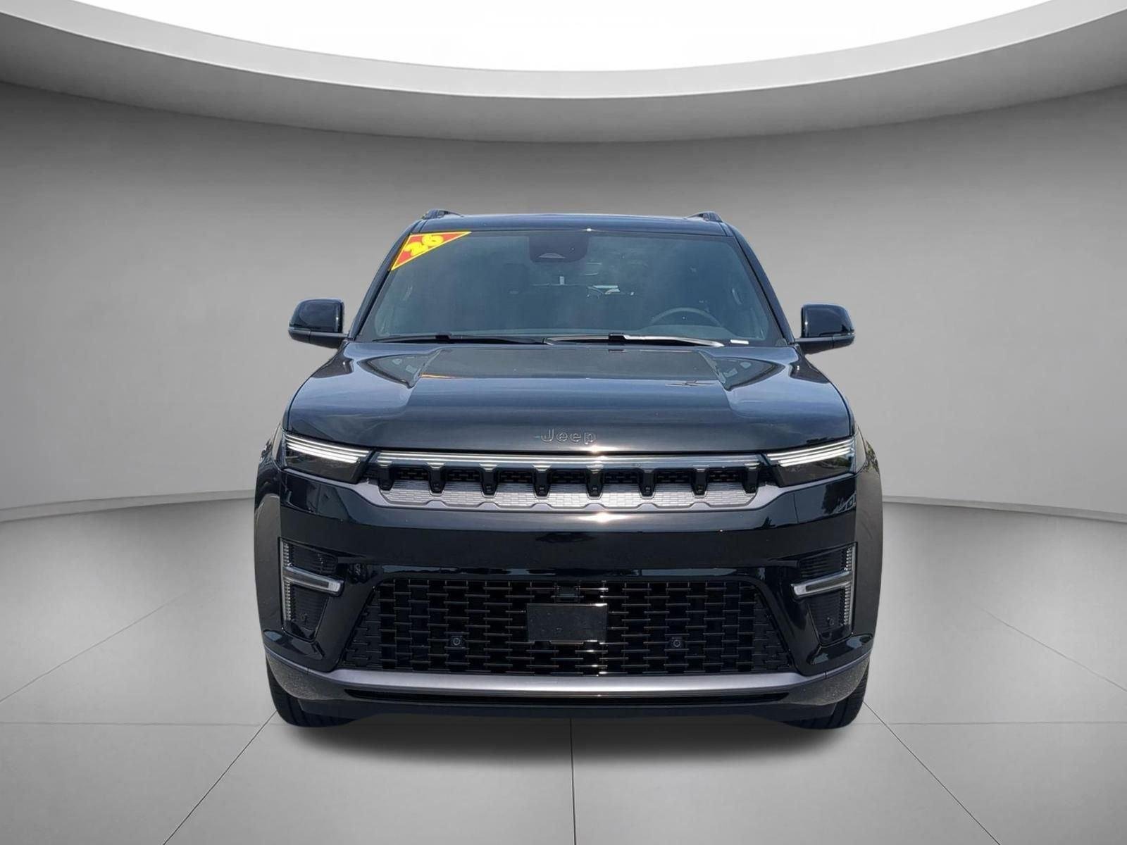 New 2026 High Gloss Black Exterior Paint Jeep Limited Altitude image 8