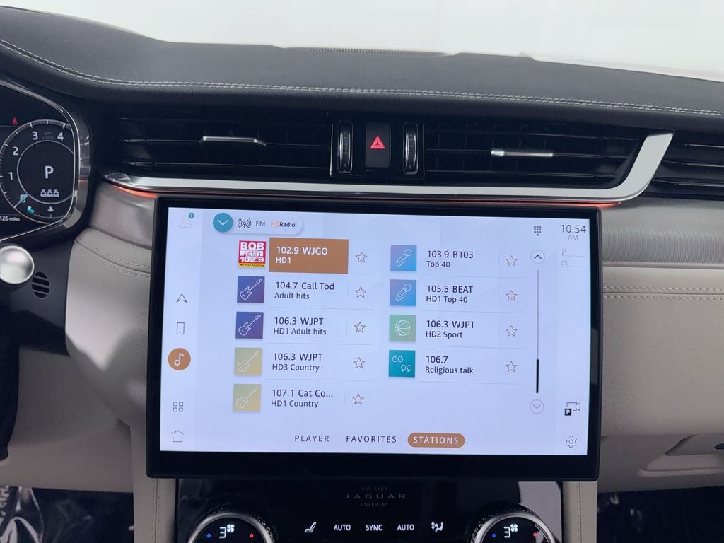 2026 Jaguar F-Pace R-Dynamic S - Photo 16